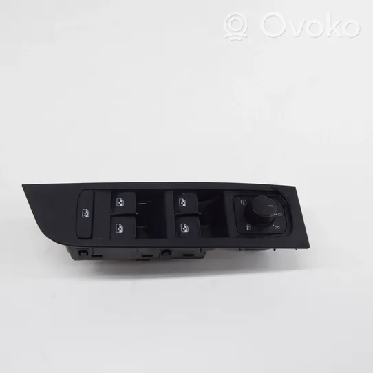 Skoda Kamiq Electric window control switch 5G0959857D