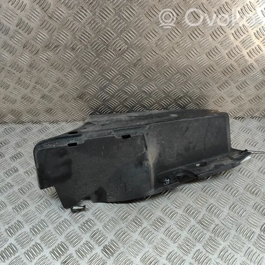 BMW 4 F32 F33 Kita dugno detalė 7260769