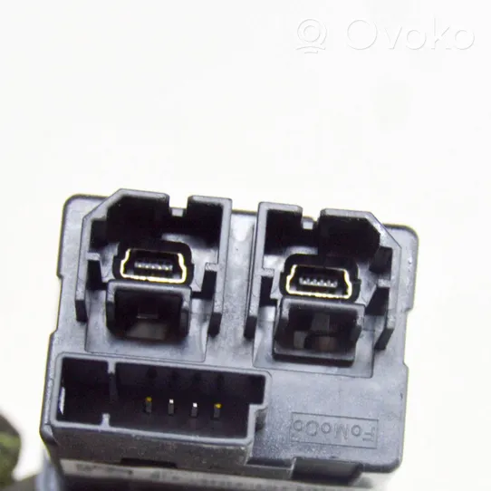 Ford Transit Custom USB socket connector JK2T14F014AC
