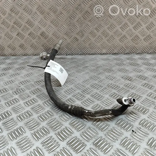 Volkswagen Touareg II Air conditioning (A/C) pipe/hose 7P0820721D