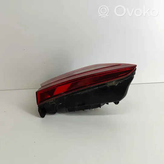 Volkswagen Tiguan Luci posteriori del portellone del bagagliaio 5NA945094G