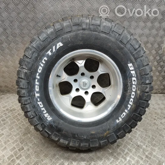 Toyota Hilux (AN10, AN20, AN30) R 17 lengvojo lydinio ratlankis (-iai) 