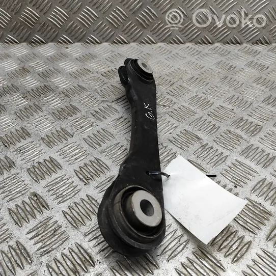 BMW M8 F91 F92 G14 G15 Brazo de suspensión/horquilla superior trasero 6867537