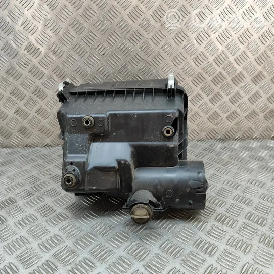 Toyota Land Cruiser (J150) Obudowa filtra powietrza 1770111630