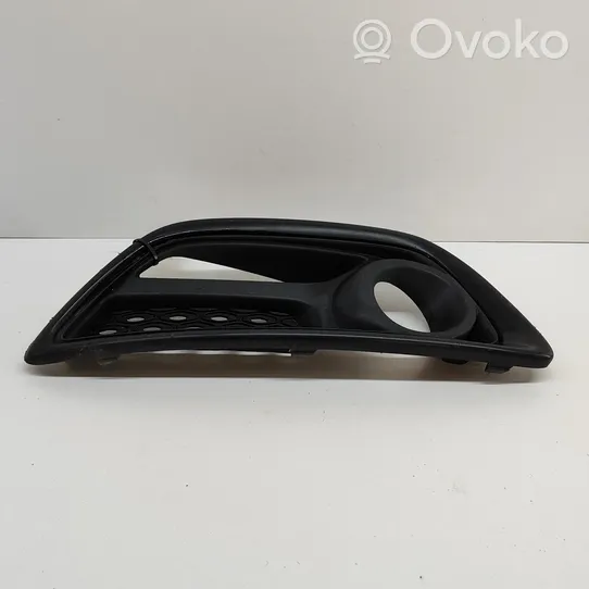 Renault Captur Etupuskurin alempi jäähdytinsäleikkö 620740754R