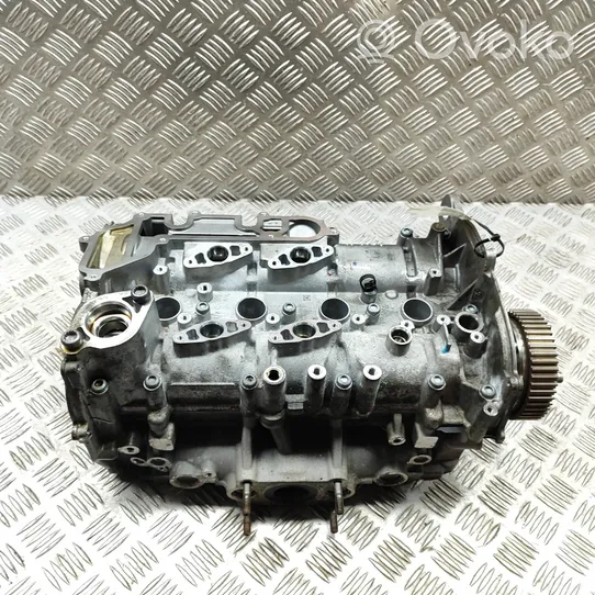 Volkswagen Golf VIII Culasse moteur 04E103473DC