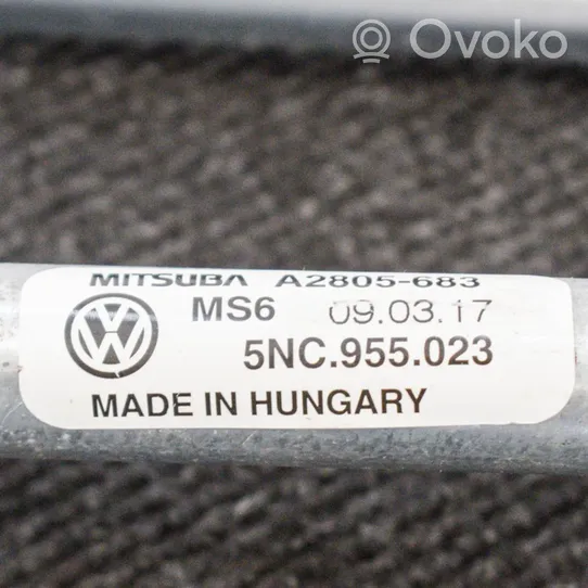 Volkswagen Tiguan Etupyyhkimen vivusto ja moottori 5NC9550235NC955119