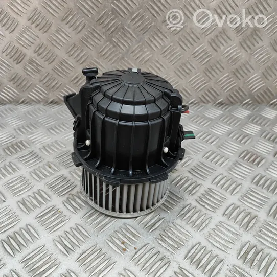 Porsche Macan Ventola riscaldamento/ventilatore abitacolo 8T1820021