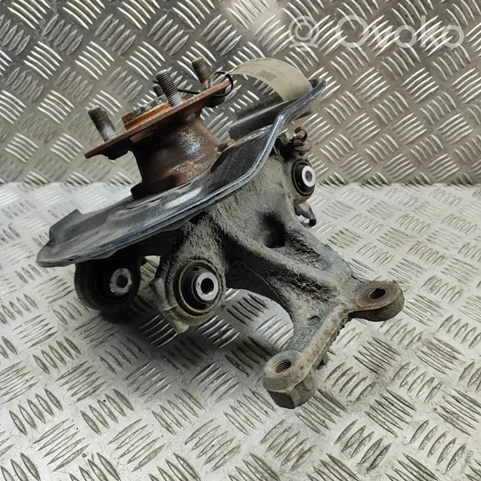 Lexus ES 250 - 300 - 330 Cubo de rueda trasera 4230433050