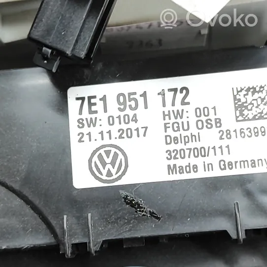Volkswagen Transporter - Caravelle T6 Światło fotela przedniego 7E0858373