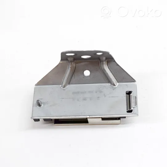 Mercedes-Benz EQA Antenos stiprintuvas A1569050902