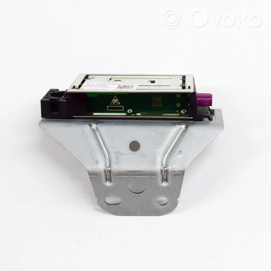 Mercedes-Benz EQA Antenos stiprintuvas A1569050902