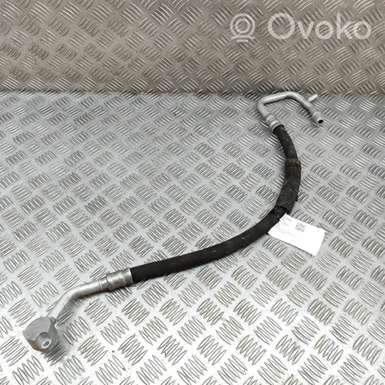 Audi Q5 SQ5 Ilmastointilaitteen putki (A/C) 8R0260707K