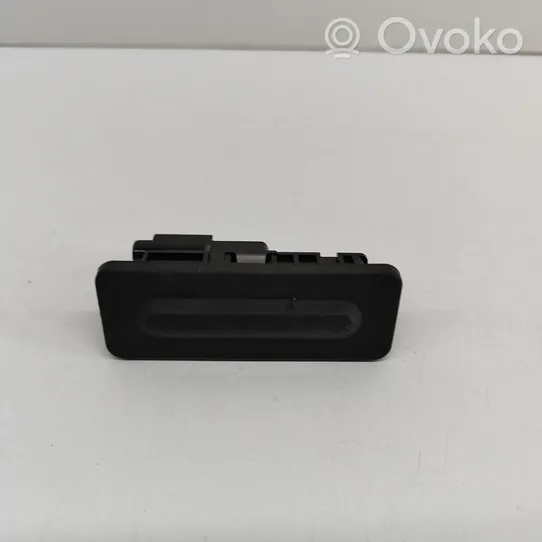 Citroen C3 Bouton interrupteur ouverture du coffre 9827560380