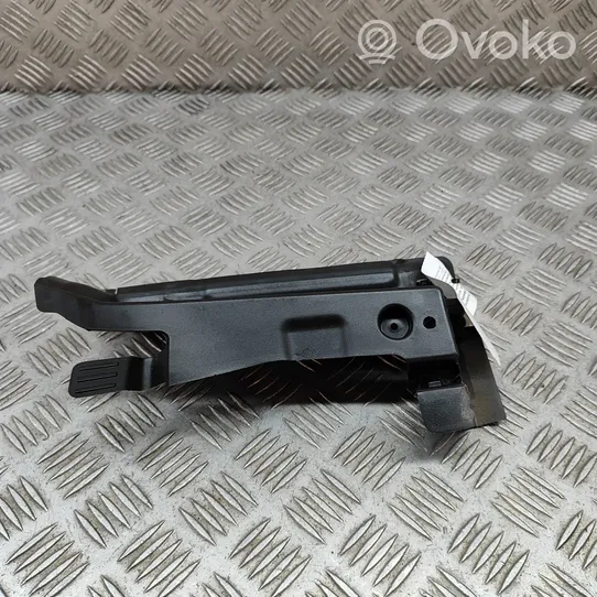 Volvo XC40 Panel wykończeniowy błotnika 32414315