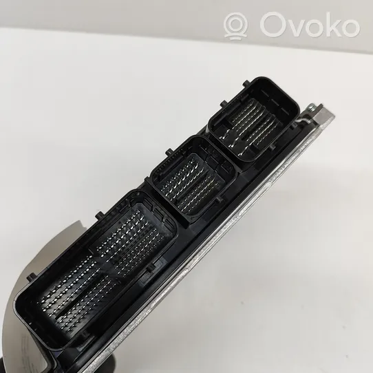 Volvo XC40 Sterownik / Moduł ECU 32383797