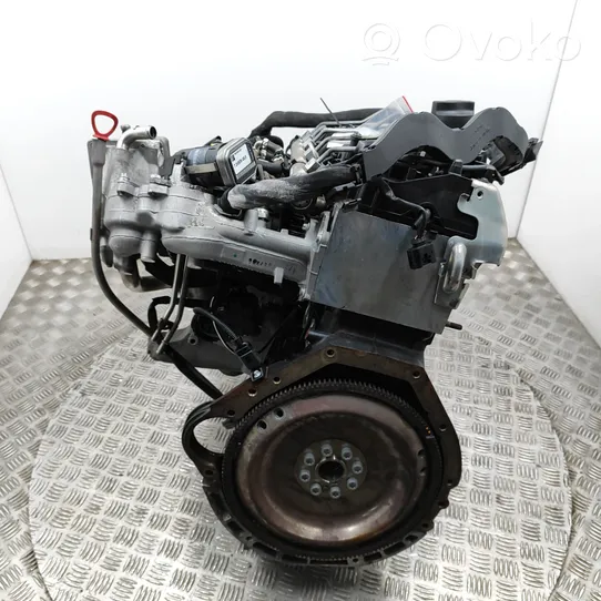 Mercedes-Benz C W204 Silnik / Komplet 646811