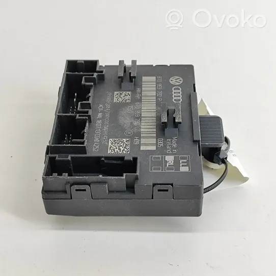 Audi A5 8T 8F Oven ohjainlaite/moduuli 8T0959792P