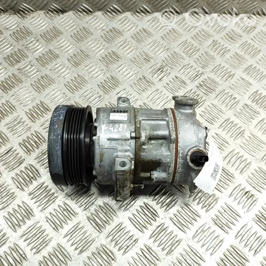 Opel Corsa E Kompresor / Sprężarka klimatyzacji A/C 39006353