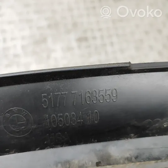 BMW X5 E70 Galinės arkos apdaila 7163559