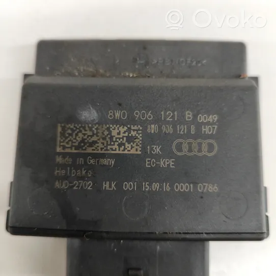 Audi A4 S4 B9 Degalų (kuro) siurblio valdymo blokas 8W0906121B