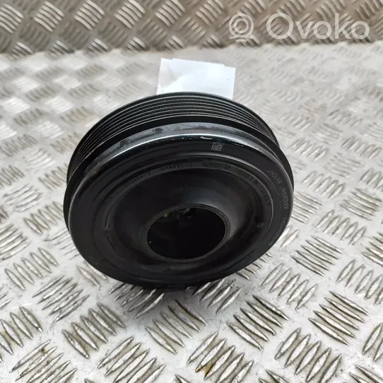 Land Rover Range Rover Velar Koło pasowe wału korbowego G4D36316AE