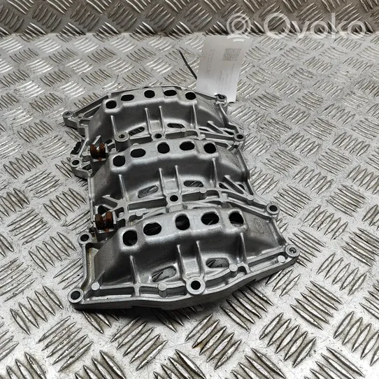 Land Rover Range Rover Velar Odpowietrznik / Separator oleju G4D36C800AD