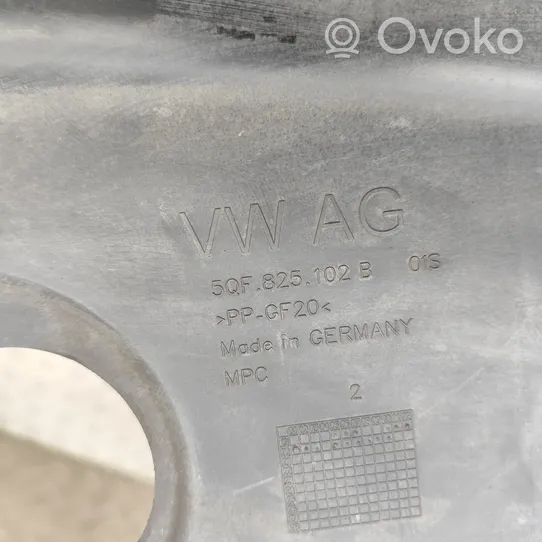 Volkswagen Tiguan Protection inférieure latérale 5QF825102B