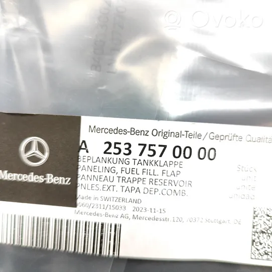 Mercedes-Benz GLC X253 C253 Polttoainesäiliön korkin suoja A2537570000