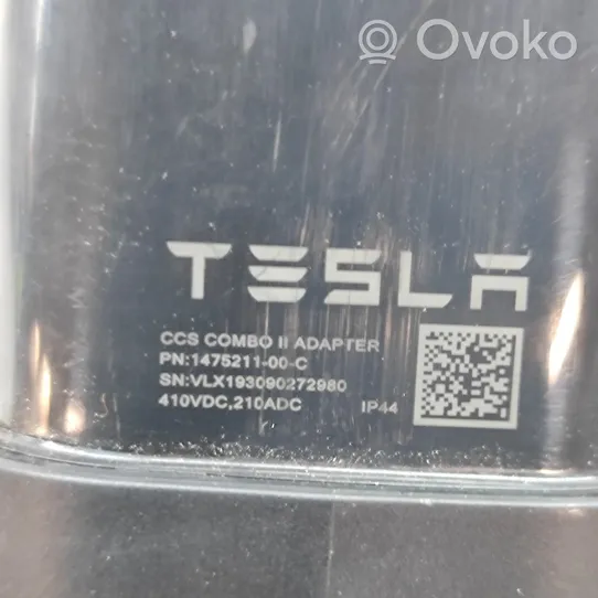 Tesla Model X Kiti prietaisai 147521100C