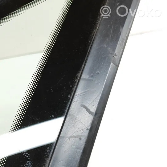 Audi Q3 8U Rear side window/glass 8U0845300