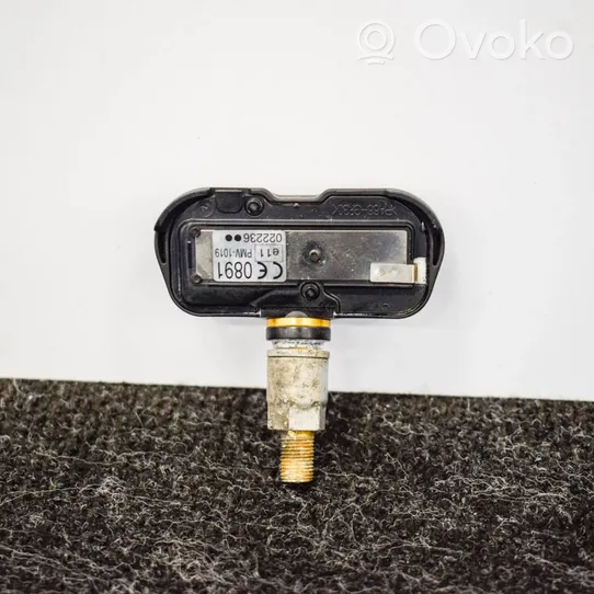 Toyota RAV 4 (XA30) Czujnik ciśnienia opon 0682611233DB981A0