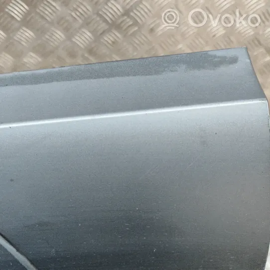 Audi Q3 8U Listón embellecedor de la puerta delantera (moldura) 8U0853970D