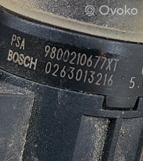 Peugeot 3008 II Czujnik parkowania PDC 9800210677XT