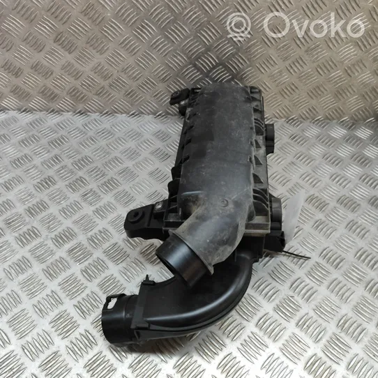 Opel Mokka X Boîtier de filtre à air 9812735680