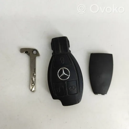 Mercedes-Benz Vito Viano W639 Ключ / карточка зажигания A9069058500