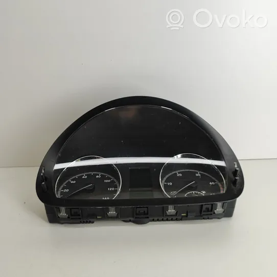 Mercedes-Benz Vito Viano W639 Geschwindigkeitsmesser Cockpit A6399005700