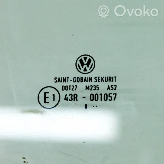 Volkswagen Amarok priekšējo durvju stikls (četrdurvju mašīnai) 2H0845202B