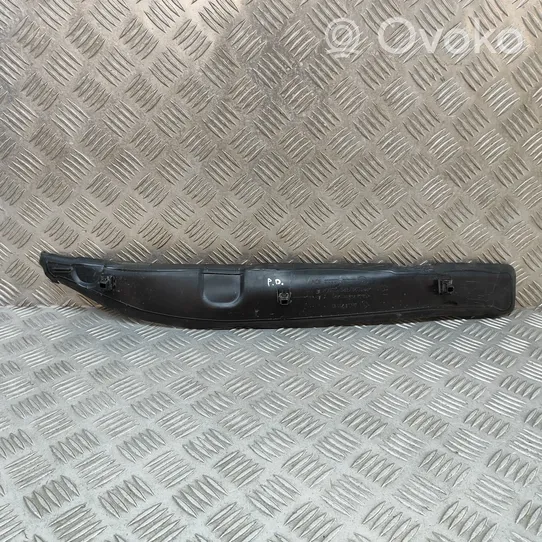 Volkswagen Golf VIII Rivestimento dell’estremità del parafango 5H0821112