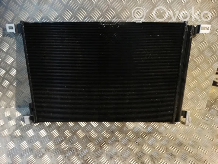 Audi Q8 Radiatore intercooler 