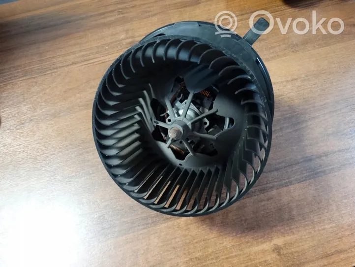 Volkswagen Golf VIII Résistance moteur de ventilateur de chauffage 3C0907521B