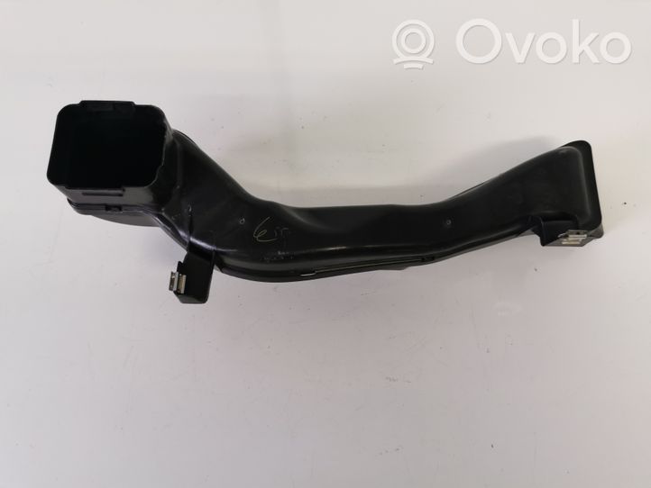 BMW 4 F32 F33 Air intake duct part 9252347