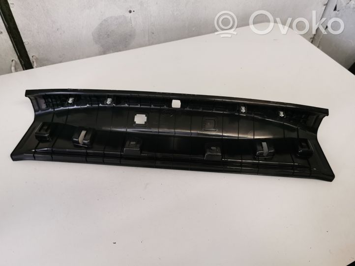 BMW 5 G30 G31 Rivestimento di protezione sottoporta del bagagliaio/baule 7373574