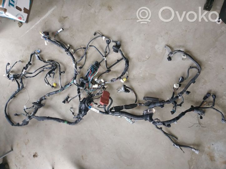 Toyota iQ Faisceau de câblage pour moteur 8212174021