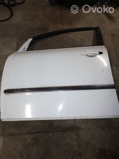 Toyota Avensis Verso Front door 