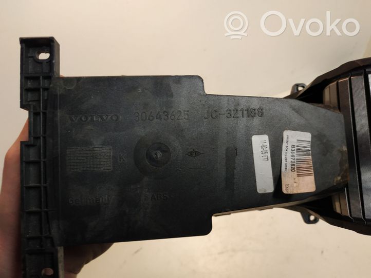 Volvo V70 Consolle centrale del vano portaoggetti 30643625