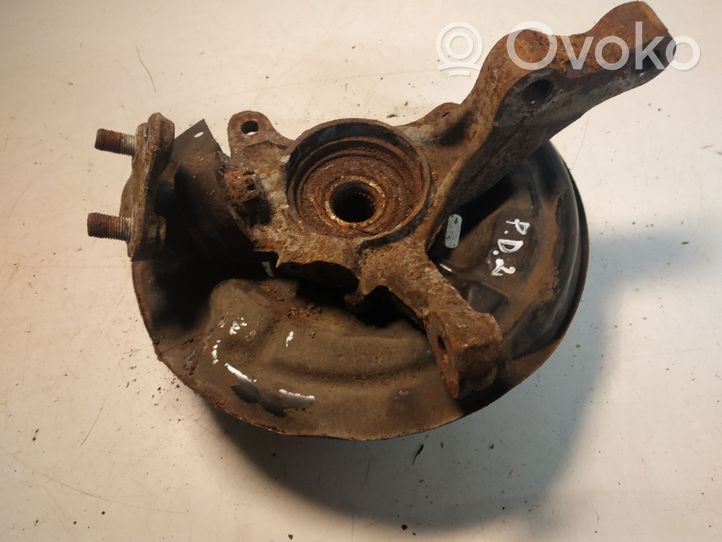 Toyota Avensis T220 Front wheel hub 