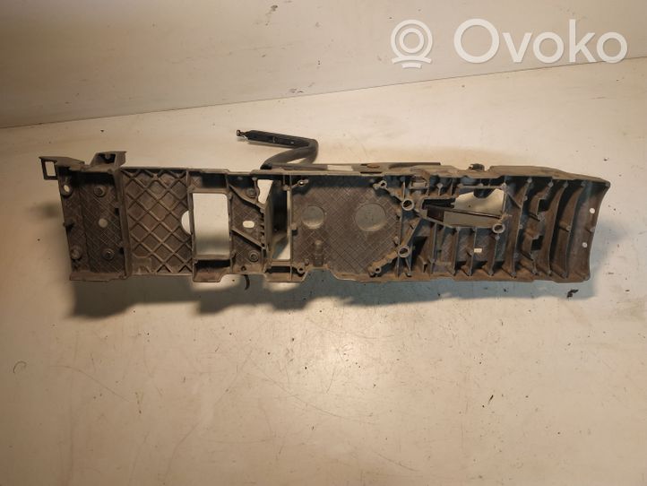 Volvo V50 Support de levier frein à main 8648399