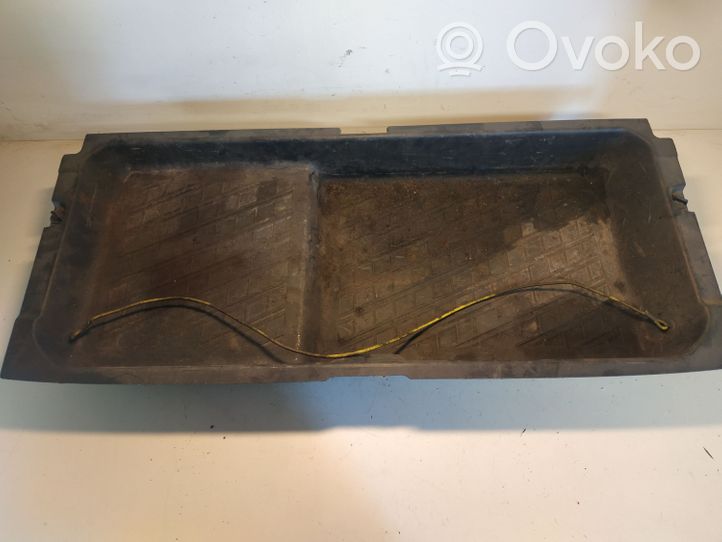 Volvo V70 Glove box in trunk 1882