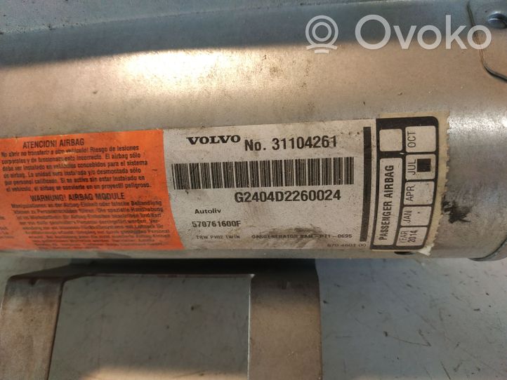 Volvo V70 Matkustajan turvatyyny 31104261